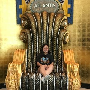 Meet your Posher, Emily